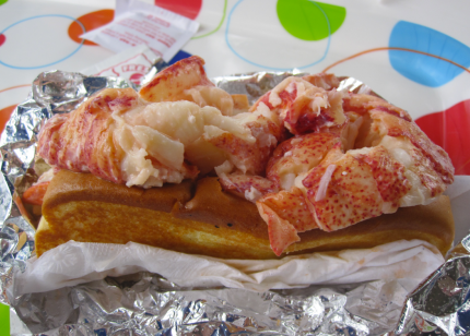 Red's Lobster Roll
